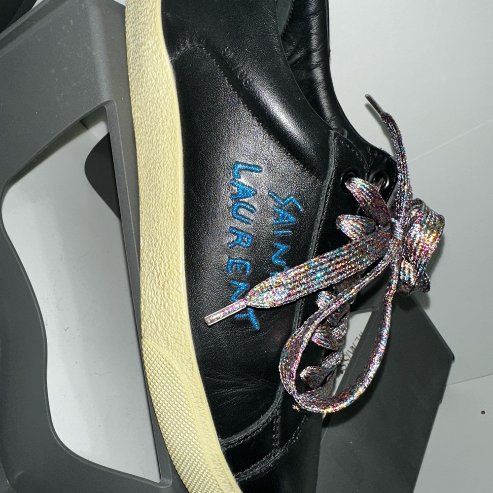 Saint Laurent Black Leather Sneakers with Classic Silhouette - Picture 6 of 9